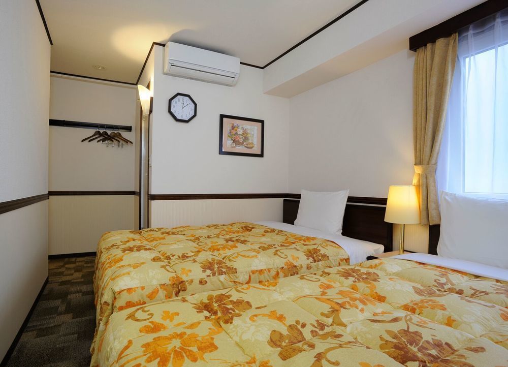 Toyoko Inn Osaka Namba Nippombashi Extérieur photo