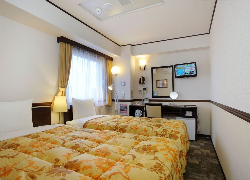 Toyoko Inn Osaka Namba Nippombashi Extérieur photo